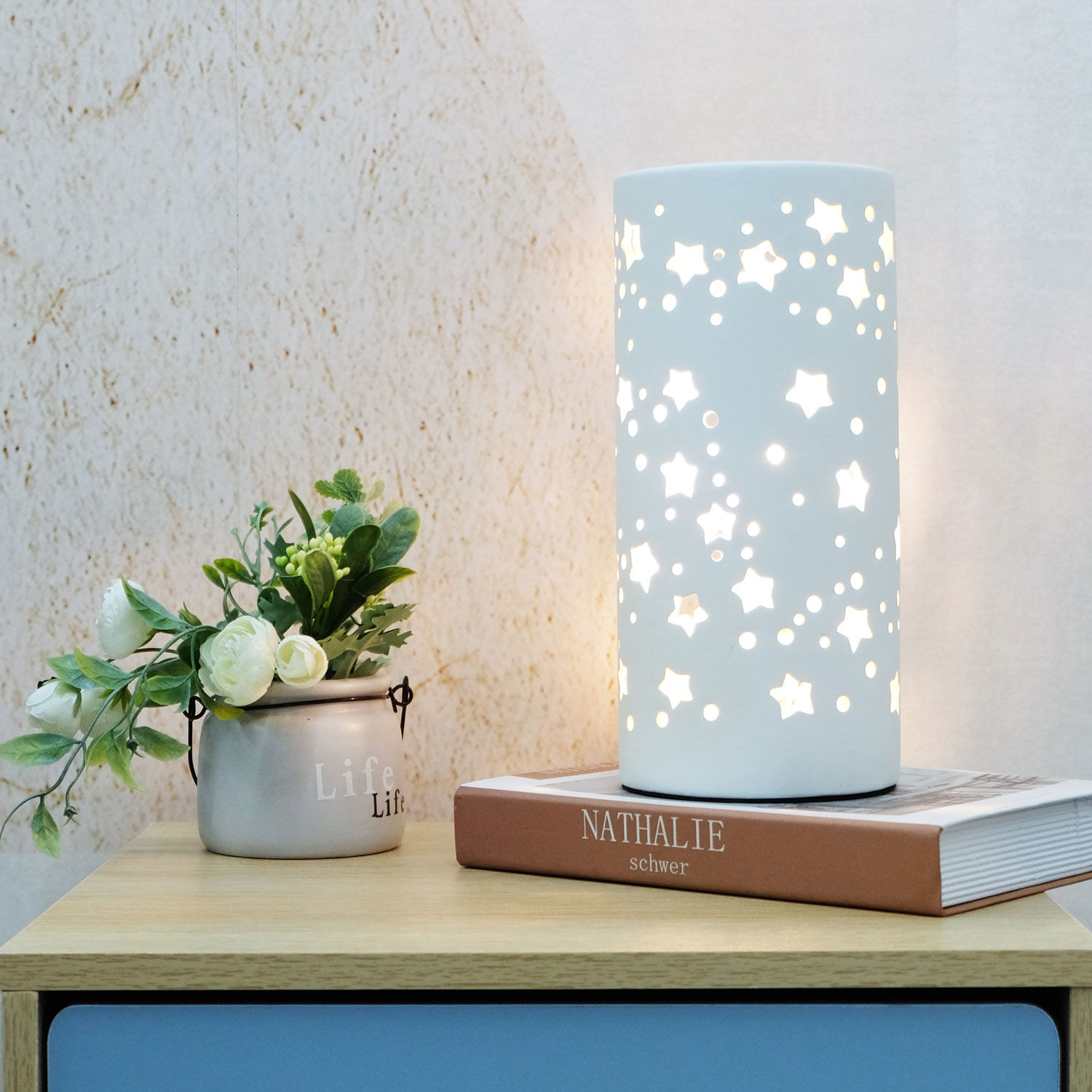 Star furniture store lamps