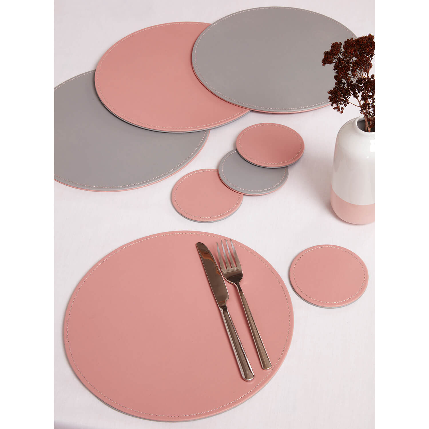 Reversible Round Placemats 4 Pack, Pink Round Placemats And Coasters