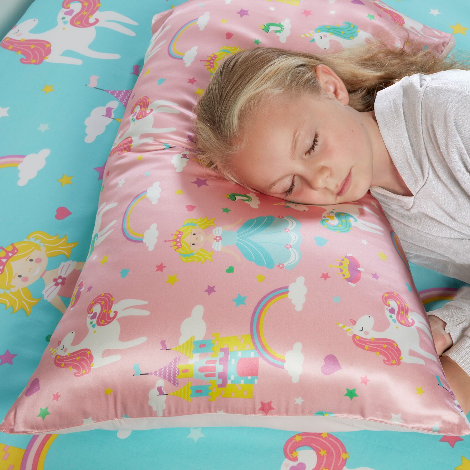 Rainbow pillow case discount