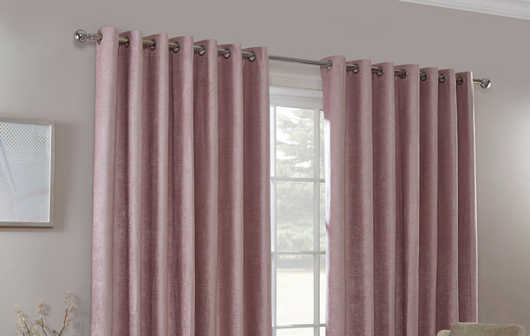 Curtains & Cushions